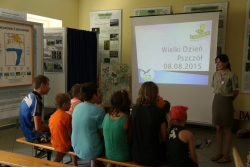 Wielki Dzień Pszczół prezentacja fot. K. Gajda