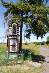 Kapliczka w Szarczu