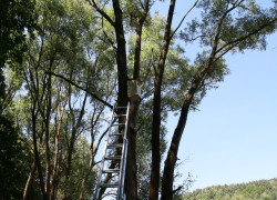 Montaż_budek_w_PKŁM