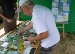 P1010894